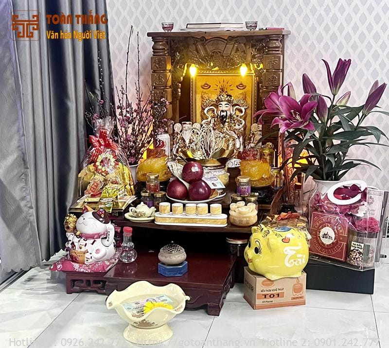 Mẫu bày trí bàn thờ Thần Tài đẹp 04