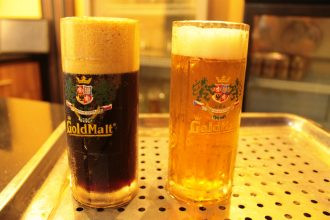 Cốc bia tươi mát lạnh đã khát ngày hè