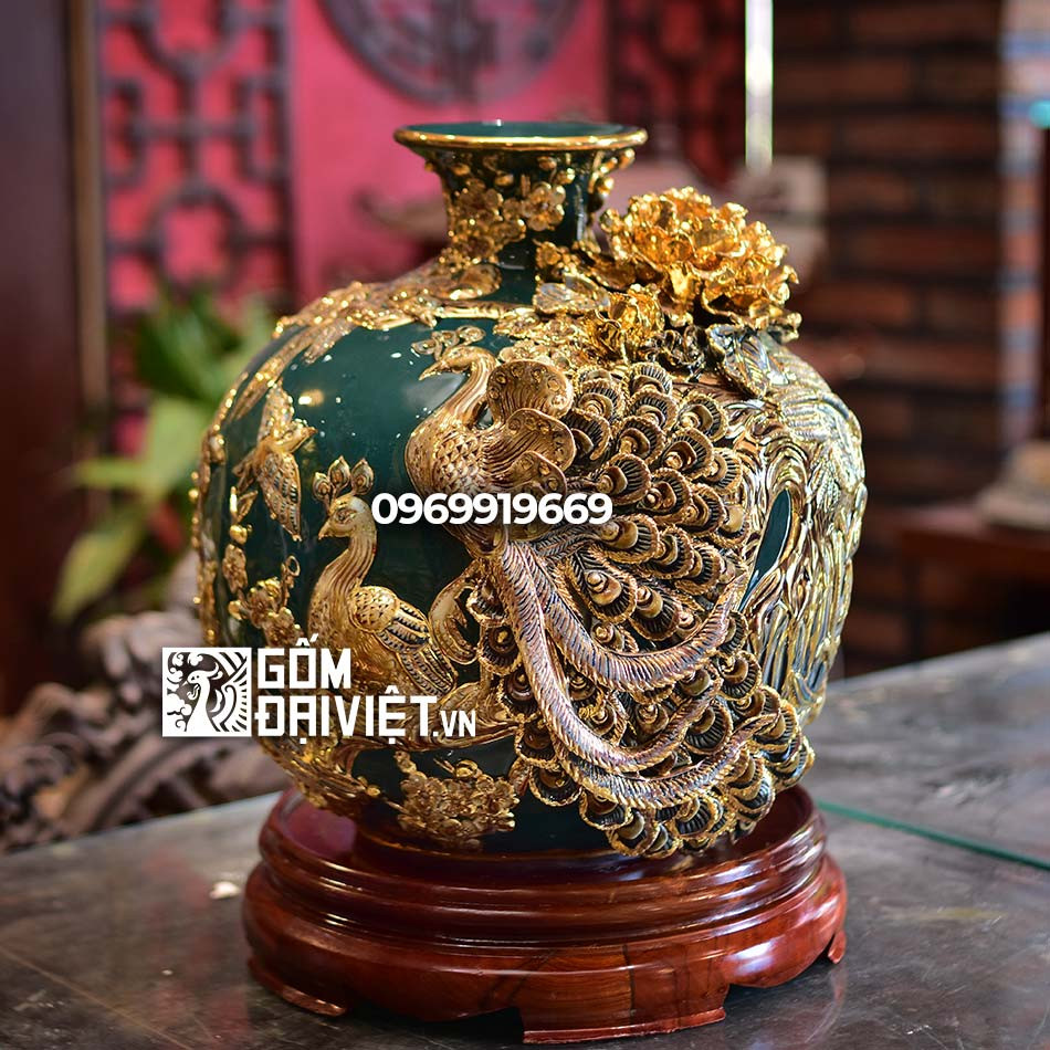 Bình hút tài lộc công đào đắp nổi vẽ vàng màu xanh cổ vịt 35cm