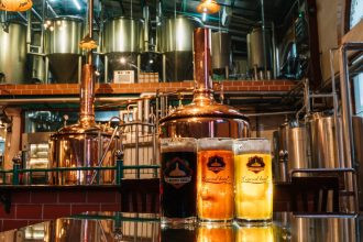 Nhà hàng bia tươi phong cách Đức