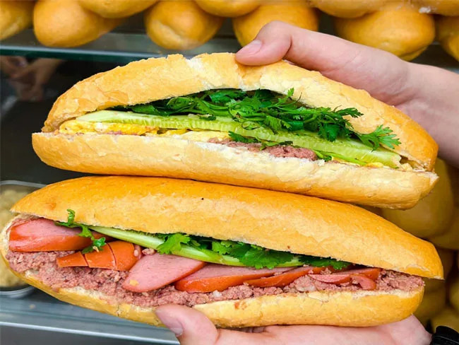 Cách làm bánh mì pate xúc xích ngon để bán