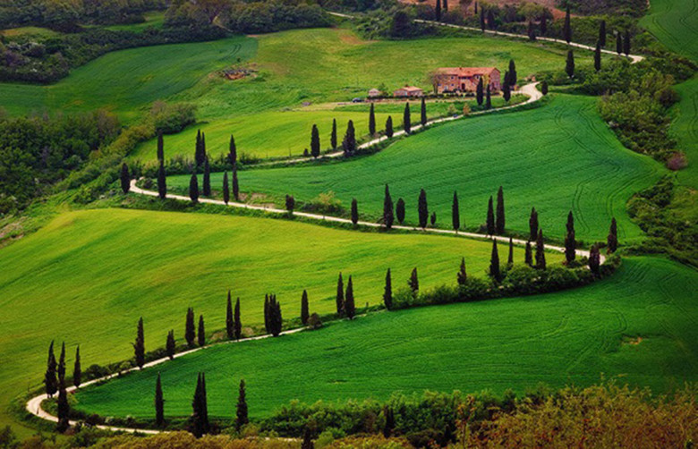 Sử dụng đường cong để tạo hiệu ứng chuyển động