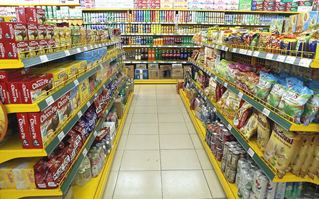 Các sản phẩm đồ chay đa dạng tại siêu thị Hana