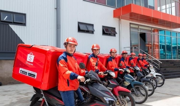 Người dùng vẫn nhận được đơn hàng Shopee đang giao dù tài khoản bị khóa