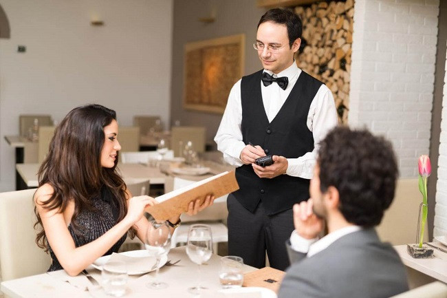 Tìm hiểu A la carte là gì trong ngành nhà hàng khách sạn