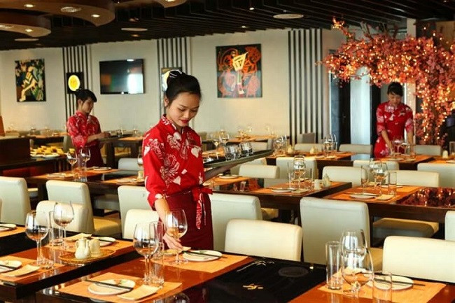 Giai đoạn chuẩn bị là bước không thể thiếu trong quy trình phục vụ A la carte
