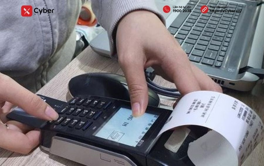 Hình ảnh máy tính tiền tích hợp phần mềm hóa đơn điện tử liên kết trực tiếp với Tổng cục Thuế