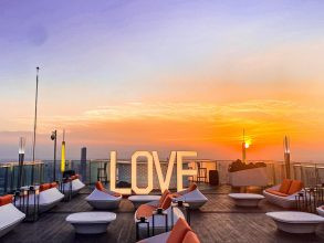 Chiêm ngưỡng toàn cảnh Hà Nội và hoàng hôn từ Top of Hà Nội tầng 67 Lotte Center